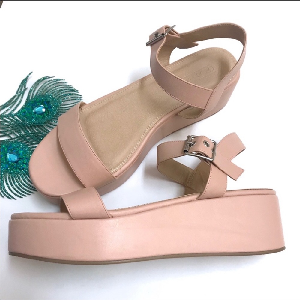 ASOS Tuscan Pink Platform Buckle Sandals Size 9